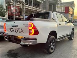 تويوتا هايلوكس